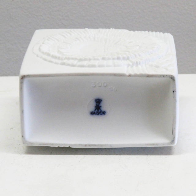 1960s Vintage Kaiser Bisque Vase For Sale - Image 9 of 10