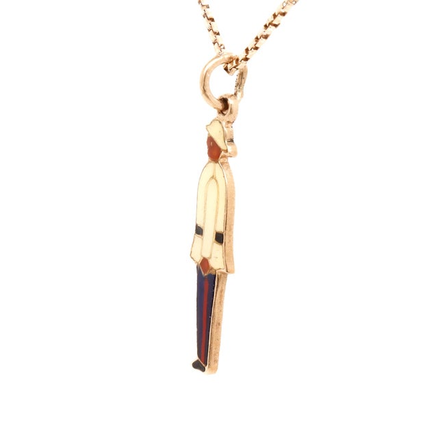 Late 20th Century Vintage English 9Ct Gold & Enamel Nassau Bahamas Policeman Charm for a Bracelet For Sale - Image 5 of 13