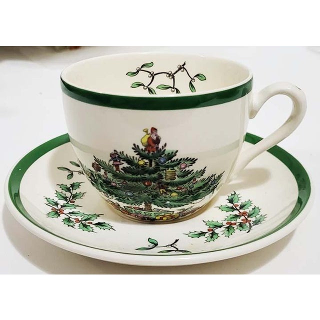 Set of 4 Spode Christmas Tree flat cups & saucers, Made in England, excellent condition Measures: Cup 3 1/4" opening x 2...