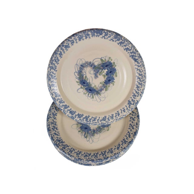 Mid-Century Modern Mid 20th Century Hand Painted East Texas Pottery Spring Heart Dinner Plates - Set of 4 For Sale - Image 3 of 8