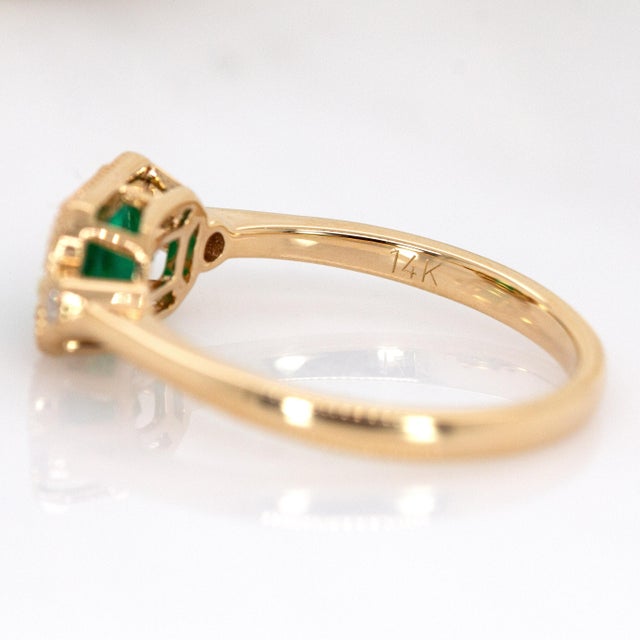 Colombian Emerald Ring With Natural Diamond Accents: Solid 14k Gold, Size 6.75 For Sale In Columbus - Image 6 of 7
