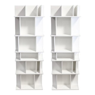 Pair of BoConcept Como System Matte White Lacquered Contemporary Shelving Units For Sale