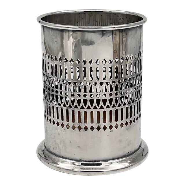 Mid 20th Century Mid-Century Sheffield Silver Co. Silverplate Pierced Wine Bottle Holder For Sale