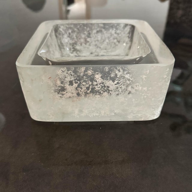 White Signed Karl Springer Square White Venetian Scavo Glass Catchall Bowl, 1980s For Sale - Image 8 of 10