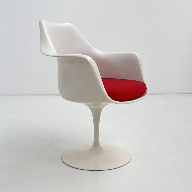 Mid-Century Modern Swivel Tulip Armchair by Eero Saarinen for Knoll, 1970s For Sale - Image 3 of 12