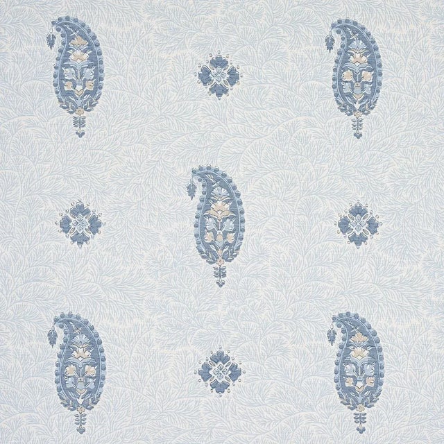 Handprinted on cotton linen union cloth, this open, organic design evokes traditional Indian textiles. Its borders can be...