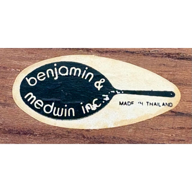 Mid 20th Century Vintage Mid-Century Benjamin & Medwin Wooden Salad Bowls, Made in Thailand – Set of 4 For Sale - Image 5 of 9