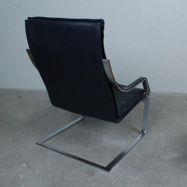 Metal Set of Komet ArtCollection Lounge Chair and Ottoman in Steel and Leather by Rudolph Glatzl for Dreipunkt, 1990s. For Sale - Image 7 of 10