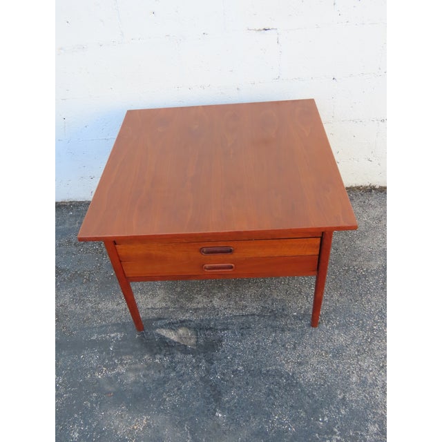 Danish Modern Nightstand Side End Bedside Table 6377 For Sale - Image 15 of 18