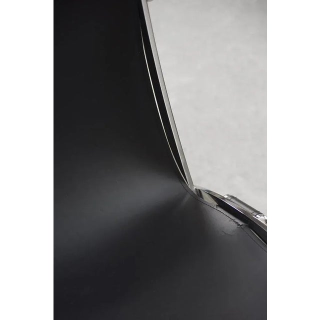 Vintage Italian Minimalist Leather Chair, 1980s For Sale - Image 18 of 18
