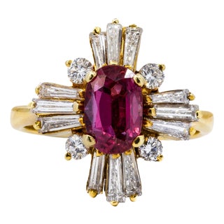 Late 20th Century 18k Ruby Ring, Size 5 For Sale