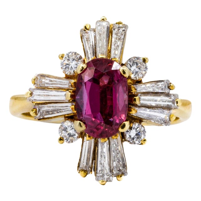 Late 20th Century 18k Ruby Ring, Size 5 For Sale