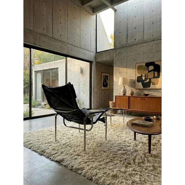 Set of Lounge Armchair and Ottoman in Leather by Hans Eichenberger for Strässle, Switzerland, 1970s For Sale - Image 6 of 8