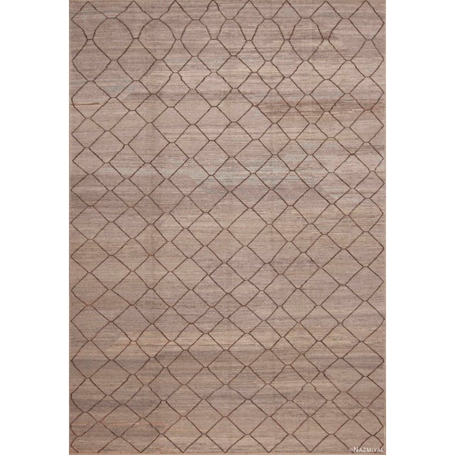 Nazmiyal Collection Modern Earthy Brown and Grey Color Tribal Geometric Diamond Trellis Pattern Area Rug For Sale