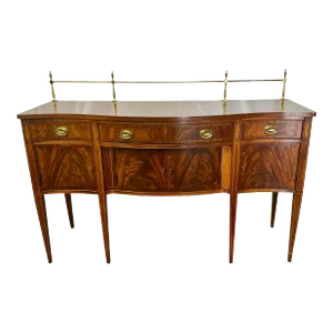 Vintage Hickory Chair Historical James River Plantation Chippendale Style Banded Flame Mahogany & Burl Wood Sideboard