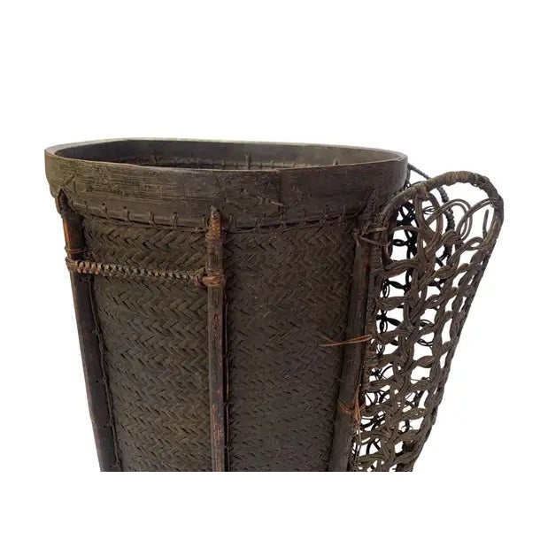 Vintage Rattan Basket Dayak Tribe Hand-Woven From Kalimantan, Borneo For Sale - Image 9 of 9
