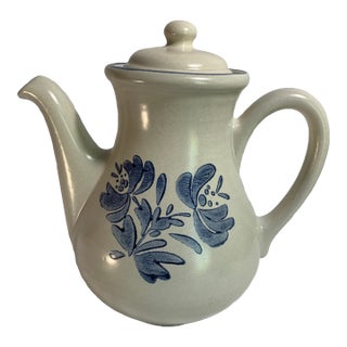 Vintage Pfaltzgraff Yorktowne Stoneware Coffee/Tea Pot For Sale