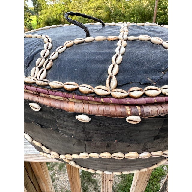 Brown Mid 20th Century Leather Covered Cowrie Shell-Stitched Woven Basket With Carrying Strap For Sale - Image 8 of 9