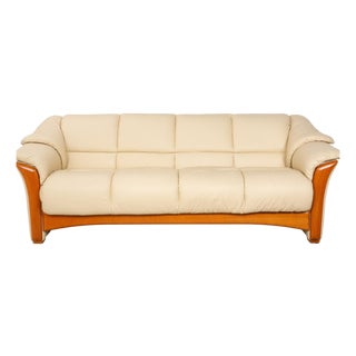 Oslo 4-Seater Sofa in Cream Leather from Stressless For Sale