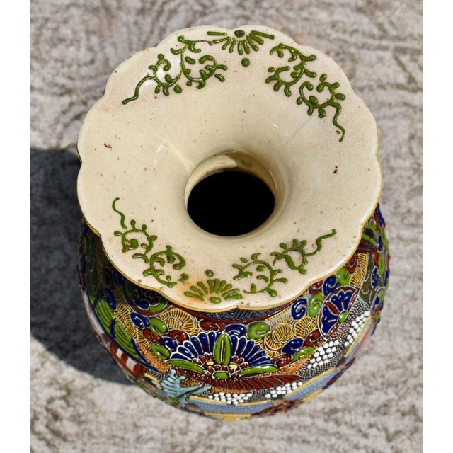 Antique Japanese Moriage Satsuma Large Size Vase For Sale - Image 11 of 12