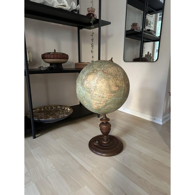 Antique Globe with Compass from Heymann, 1891 For Sale - Image 9 of 11