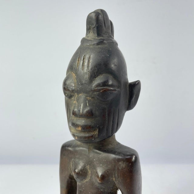 Early 20th Century Yoruba Ibeji Standing Male Figure on Custom Base Nigeria For Sale In Denver - Image 6 of 6