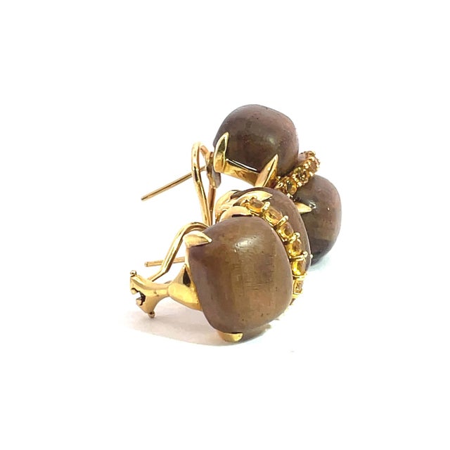 1980s 1980s Pair of Rare Seaman Schepps 18k Yellow Gold, Wood Block & Citrine Ear Clips For Sale - Image 5 of 10