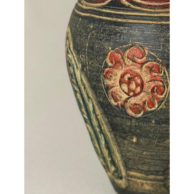 1980s Vintage Hand-Painted Folk Art Ceramic Vessel With Lid — Charcoal & Rust, Circa Mid-20th Century For Sale - Image 5 of 6