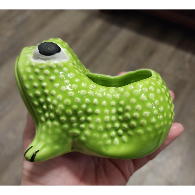 Vintage Mottahedeh Jean Roger Style Frog Planter For Sale - Image 11 of 17