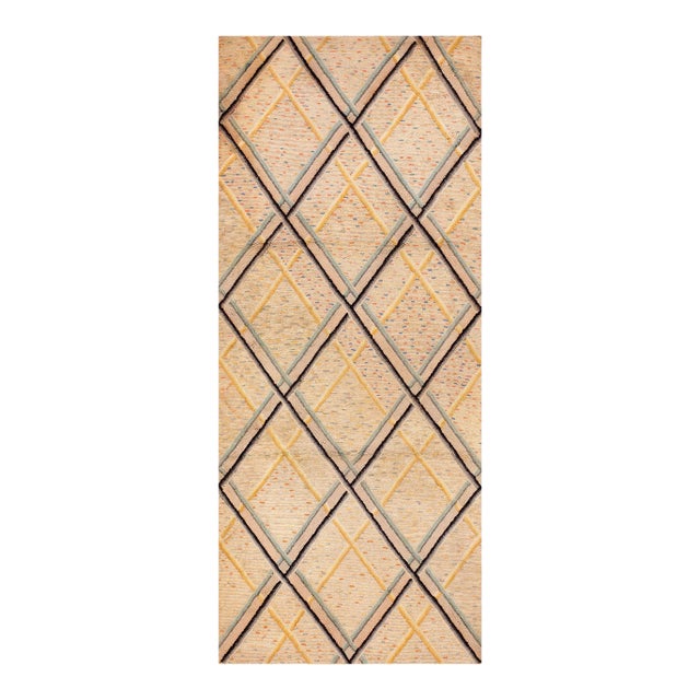 1920s Tan Ecru Diamond Antique American Hooked Rug 3' 3'' X 7' 8'' Knotted Wool Carpet For Sale