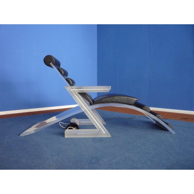 Black Italian Space Age Acrylic Glass Chaise Lounge, 1960s For Sale - Image 8 of 16