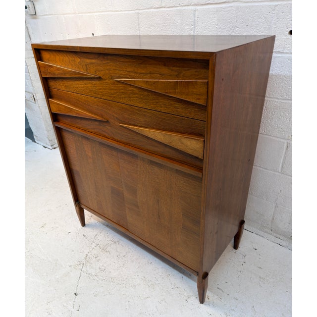 Mid-Century Modern Mid-Century Modern Walnut Highboy Dresser With Sculptural Pulls For Sale - Image 3 of 17