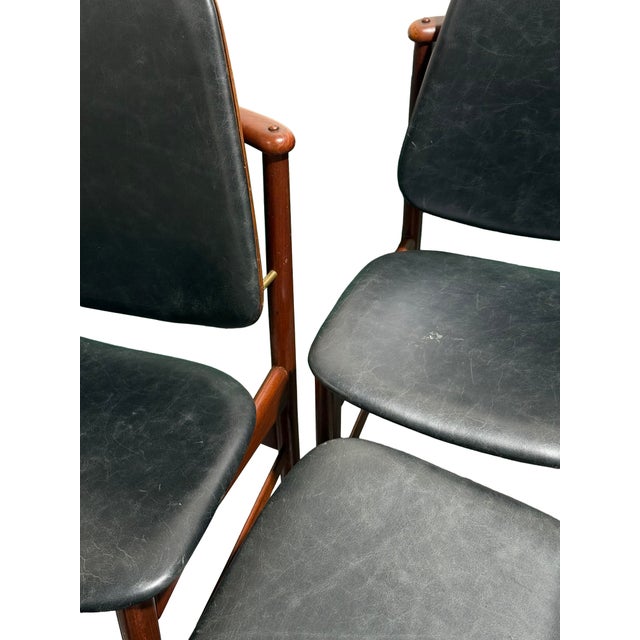 Set of Six Danish Mid Century Modern Dining Chairs Att. To Arne Hovmand Olsen With Black Leather For Sale In Portland, OR - Image 6 of 9