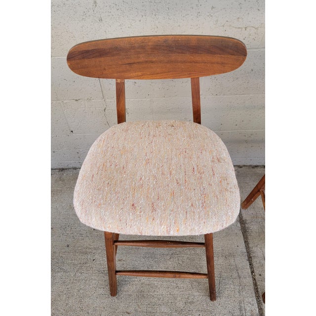 Mid-Century Modern Counter Top Stools - Set 3 For Sale - Image 4 of 15