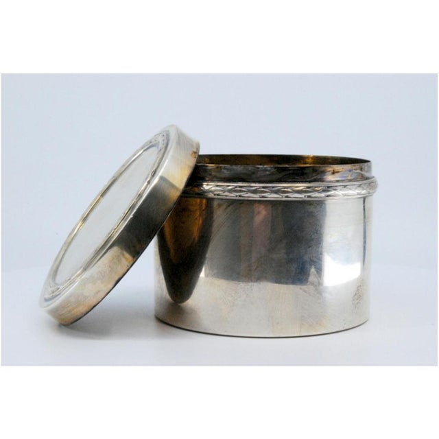 Silver Tea Box with Beaded Border and Removable Lid For Sale - Image 6 of 10