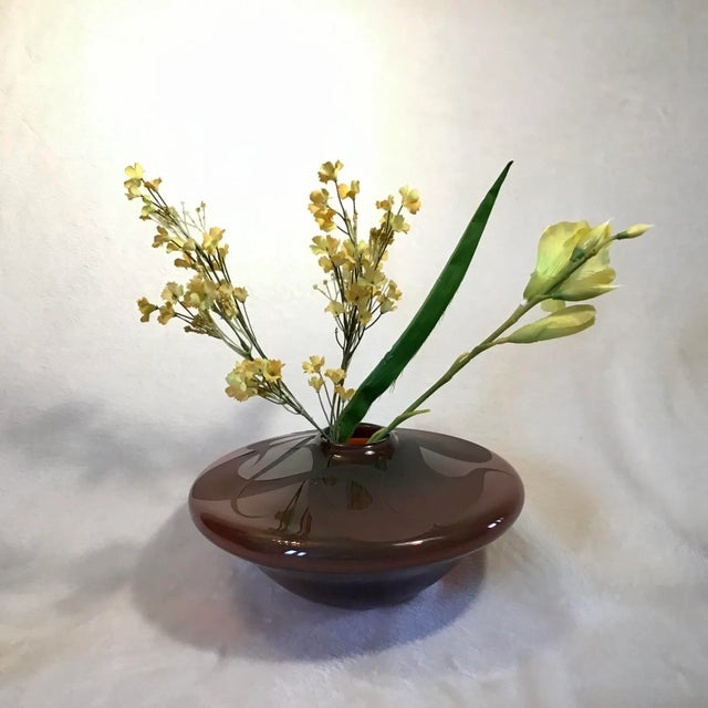 Glass 1950s Vintage Art Glass Bulbous Vase For Sale - Image 7 of 11