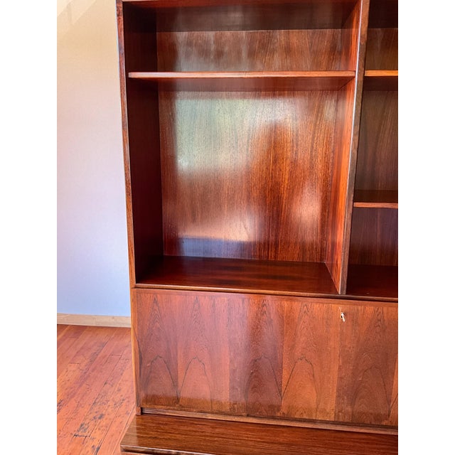 Auburn Rosewood Model 9 Display Case From Omann Jun Møbelfabrik, 1960s For Sale - Image 8 of 18