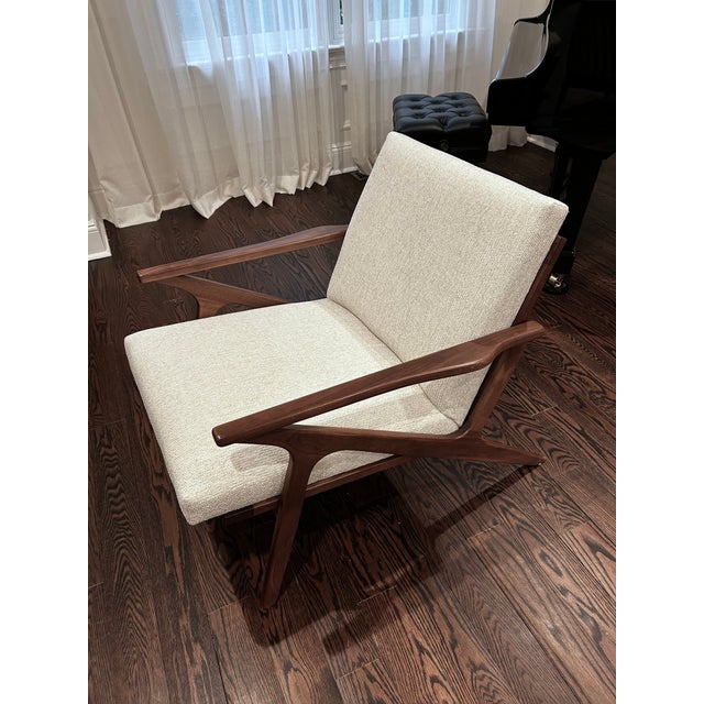 Mid-Century Modern Crate & Barrel Cavett Wood Accent Chair & Ottoman — Excellent Condition For Sale - Image 3 of 15