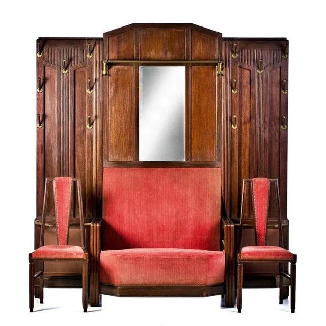 Cloakroom Art Deco sofa. In mahogany, with mirror in the center and sofa in metal applications. Signs of use. Dim::...