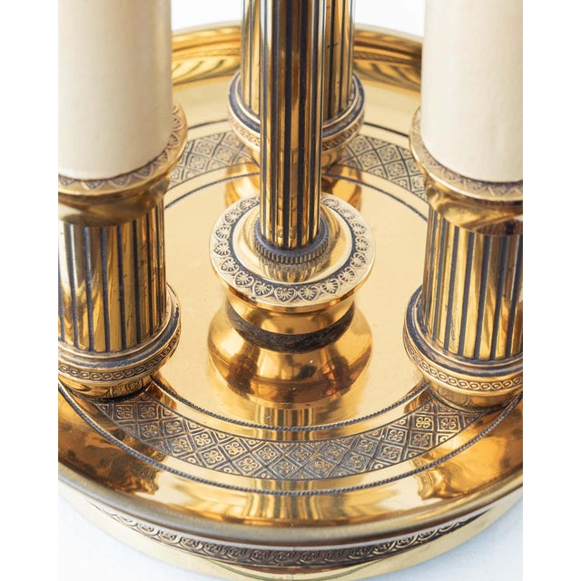 French Empire Brass Three-Light Bouillotte Lamp with Gilt Laurel Tôle Shade For Sale - Image 17 of 18