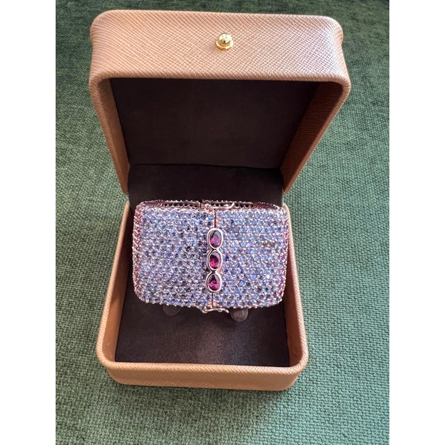 Bochic "Capri" Ruby & Multi Purple Amethyst Bangle Set In 18K Gold & Silver For Sale - Image 18 of 18