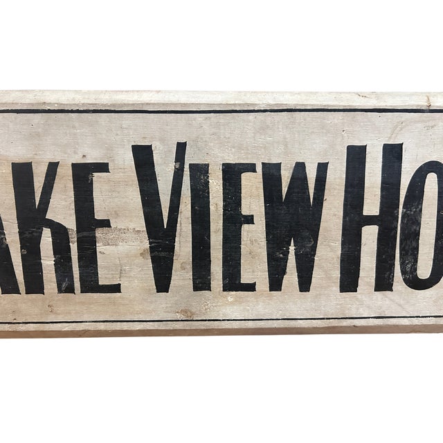 C. 1920's - 30's Helen's Lake View House Wood Sign For Sale In New York - Image 6 of 7