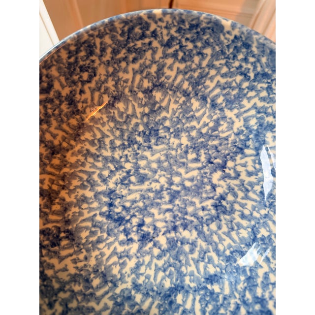 1990s Blue & White Spongeware Serving Bowl by Gerald E. Henn, Ohio Pottery For Sale In Charleston - Image 6 of 8