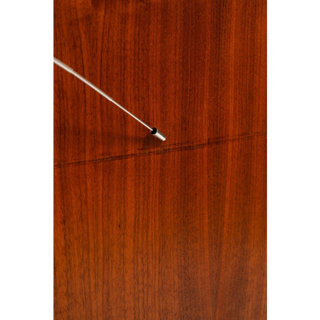 Substantial Handmade Minimalist MCM Custom-Made Studio / Gallery Dining Table W/ Matching Benches Set in Walnut, Usa, C. 1980s For Sale - Image 12 of 17