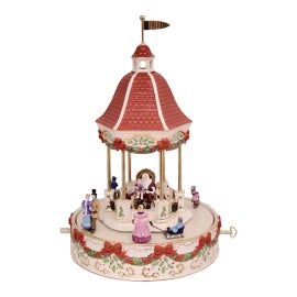 Example of Lenox Holiday Decor