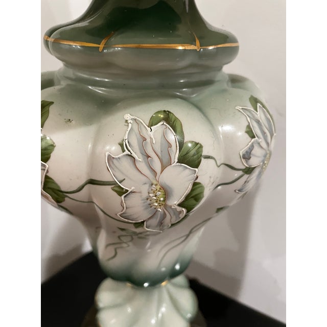 Green 1930s Art Nouveau Hand-Painted Green Ceramic Table Lamp With Cast Metal Base For Sale - Image 8 of 12