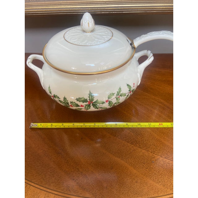1980s 1980s Lenox Christmas Soup Tureen For Sale - Image 5 of 5