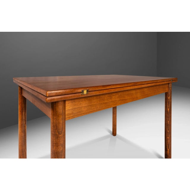 Mid-Century Modern Extension Flip-Flap Folding Dining Table in Walnut in the Manner of Folke Ohlsson, Usa, C. 1960s For Sale - Image 11 of 12