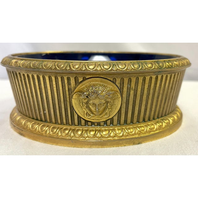 Early 1900's Georgian Style Gold Plate Oval Dish With Blue Glass Liner For Sale - Image 4 of 12