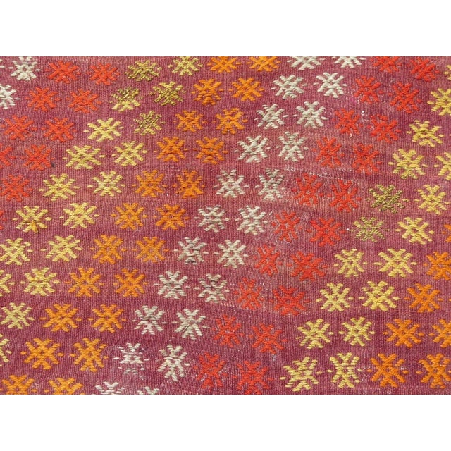 Traditional 1960s Vintage Turkish Handmade Kilim Rug - 69"x117" For Sale - Image 3 of 12